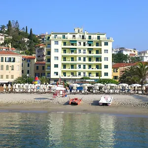 Hotel Ideal, Arma di Taggia